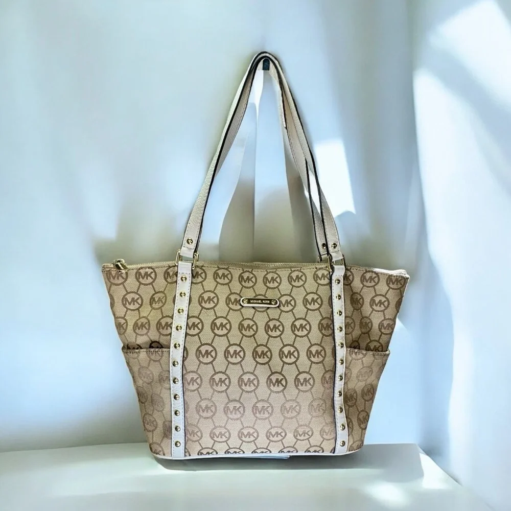 Michael Kors Canvas Jet Set Tote with Circular‎ Logo White Studded Leather Trim - Picture 2 of 8